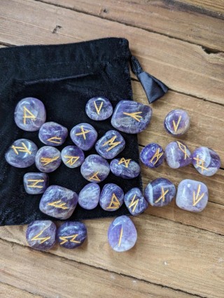 amethyst_runes.jpg