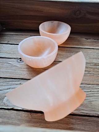 pink_amethyst_bowls.jpg